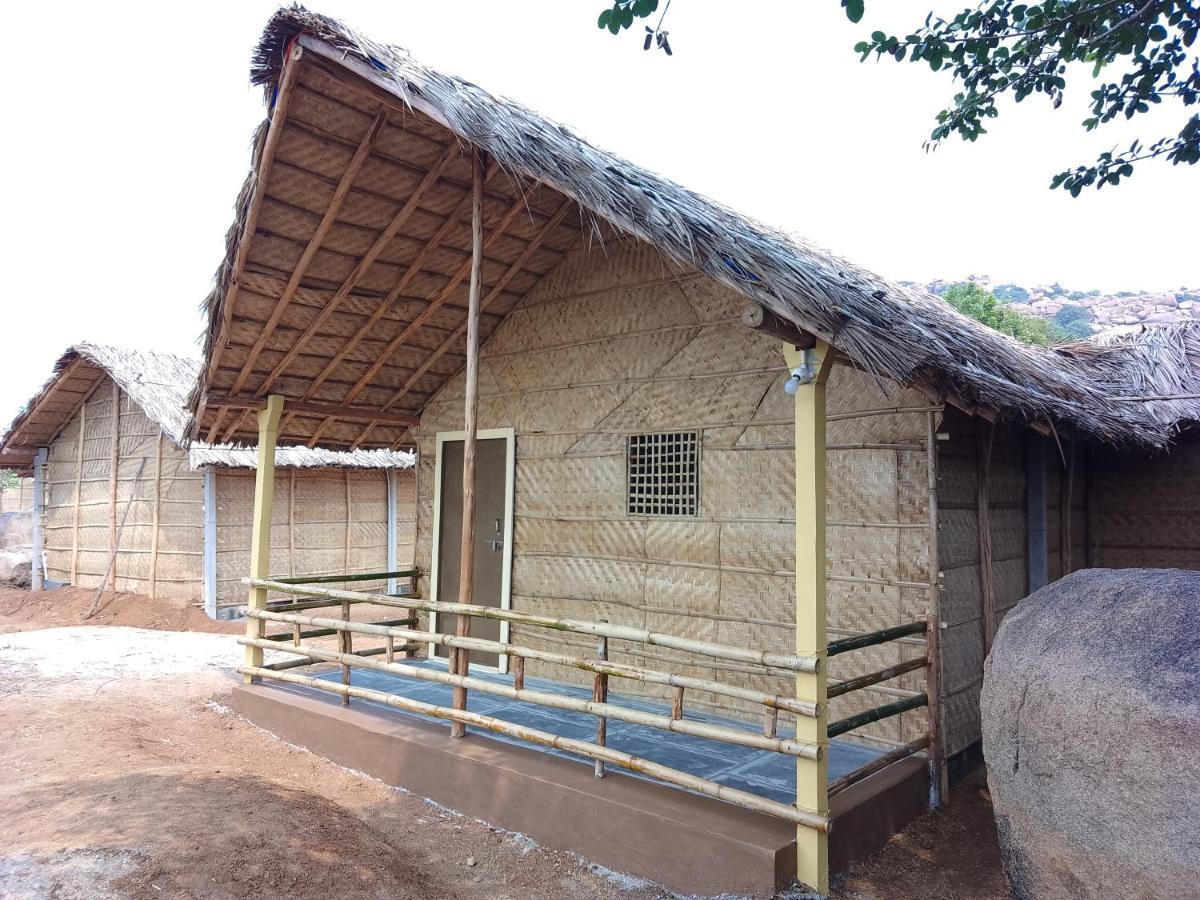 Monkey Paradise Hampi Εξωτερικό φωτογραφία